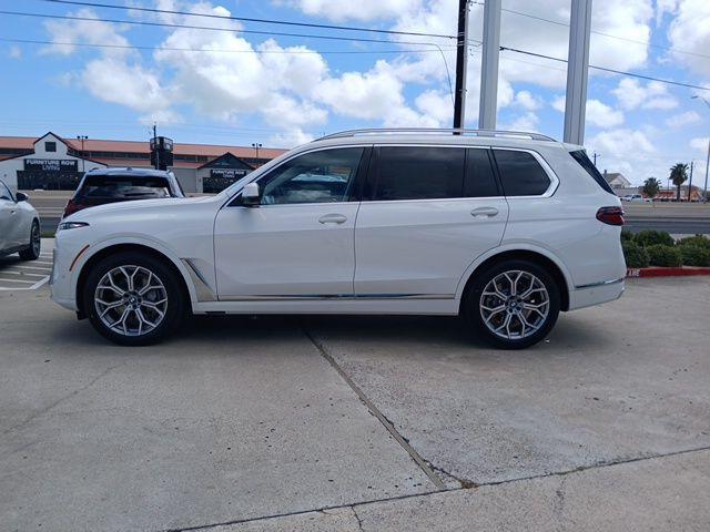 Photo of 2026 0300 BMW X7