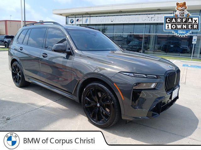 2025 BMW X7
