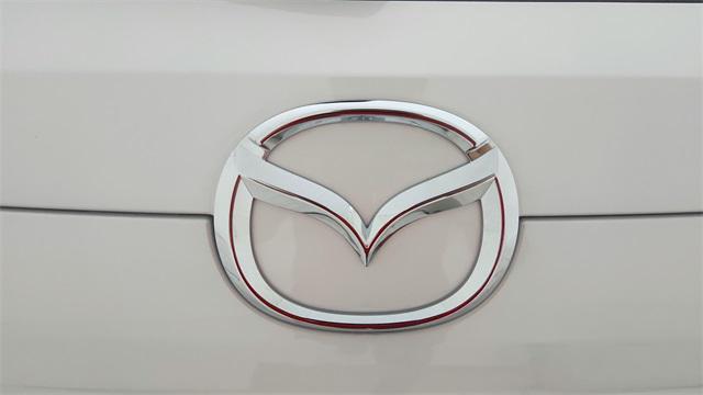 Photo of 2025 Rhodium White Metallic Mazda CX-5
