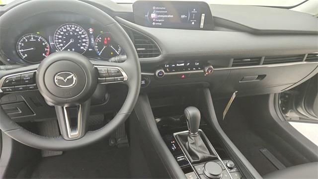 Photo of 2025 Machine Gray Mazda Mazda3