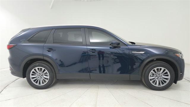 Photo of 2025 Deep Crystal Blue Mica Mazda CX-90