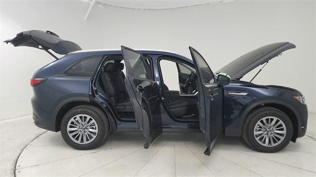 Photo of 2025 Deep Crystal Blue Mica Mazda CX-90
