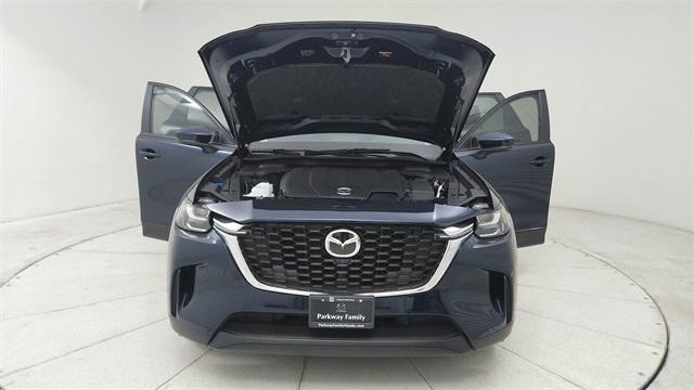 Photo of 2025 Deep Crystal Blue Mica Mazda CX-90