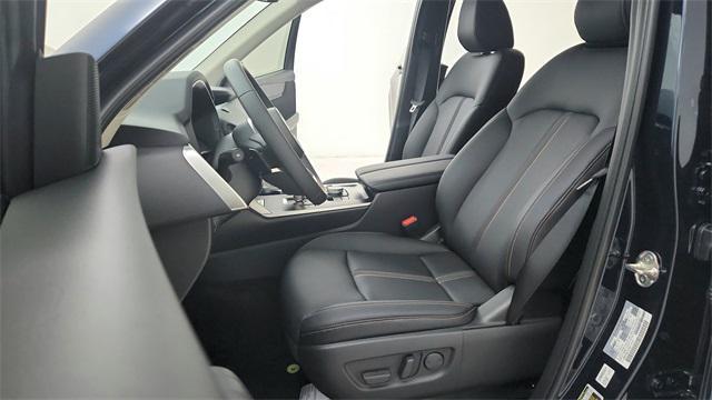 Photo of 2025 Deep Crystal Blue Mica Mazda CX-90