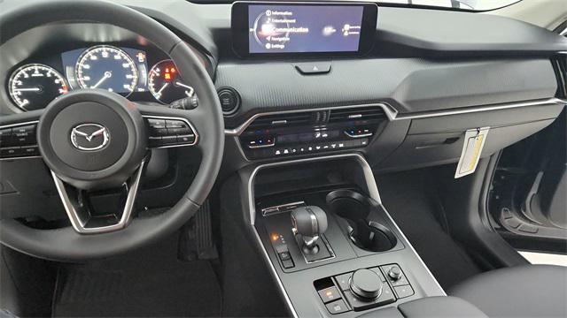 Photo of 2025 Deep Crystal Blue Mica Mazda CX-90