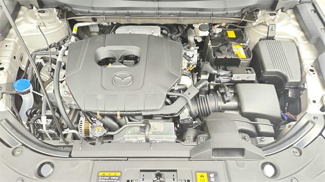 Photo of 2025 Quartz Metallic Mazda CX-5