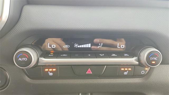 Photo of 2025 Pearl Mazda CX-50