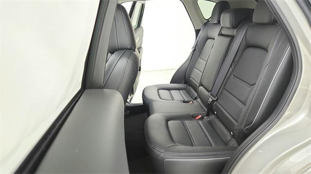 Photo of 2025 Quartz Metallic Mazda CX-5