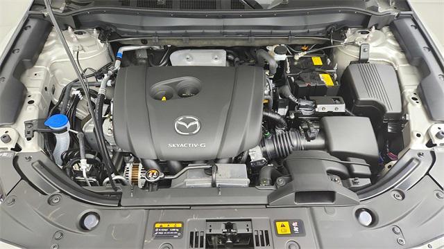 Photo of 2025 Quartz Metallic Mazda CX-5