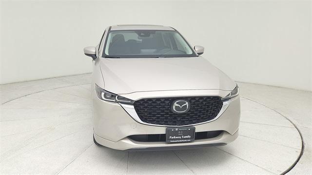 Photo of 2025 Quartz Metallic Mazda CX-5