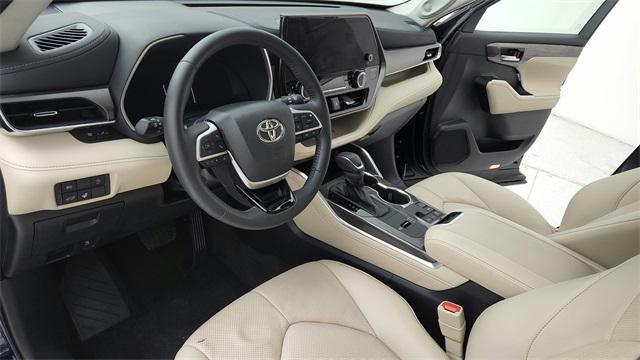 Photo of 2023 Blueprint Toyota Highlander