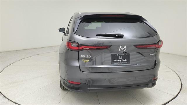 Photo of 2025 Machine Gray Mazda CX-90