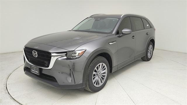Photo of 2025 Machine Gray Mazda CX-90
