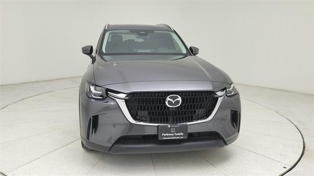 Photo of 2025 Machine Gray Mazda CX-90