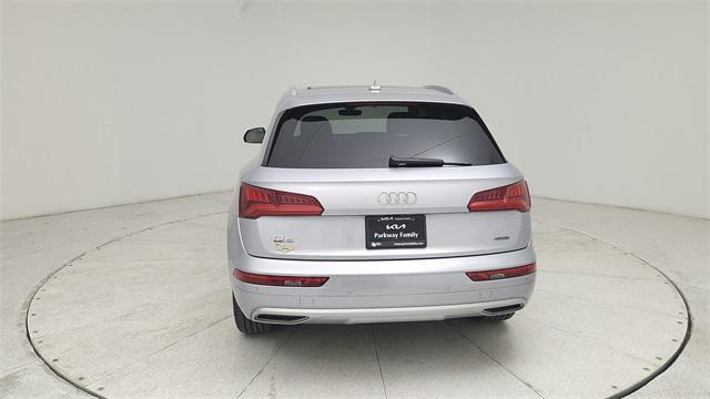 Photo of 2020 Silver Metallic Audi Q5