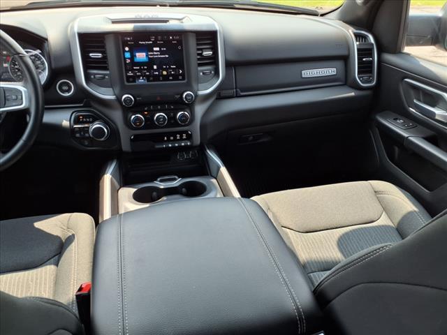 Photo of 2022 Diamond Black Crystal Pearlcoat RAM 1500