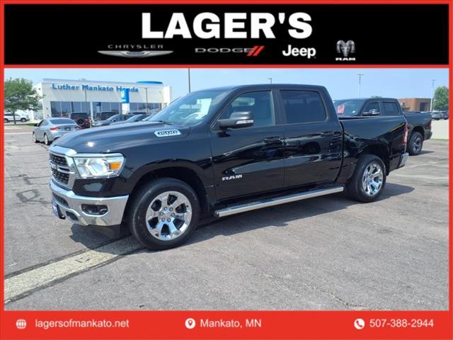 Photo of 2022 Diamond Black Crystal Pearlcoat RAM 1500