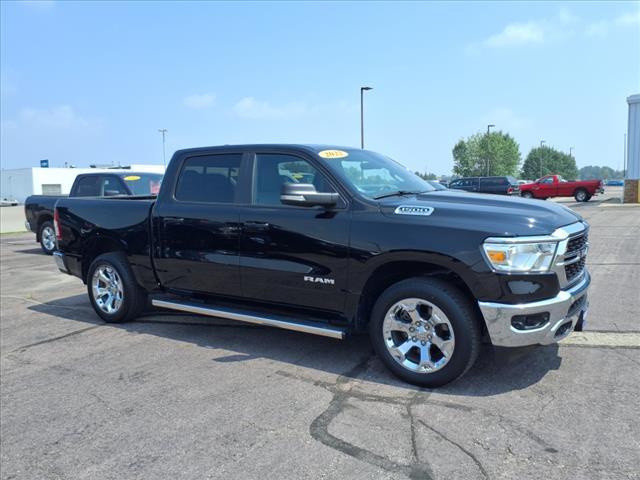 Photo of 2022 Diamond Black Crystal Pearlcoat RAM 1500