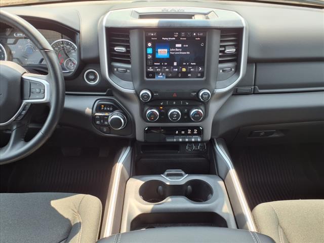 Photo of 2022 Diamond Black Crystal Pearlcoat RAM 1500