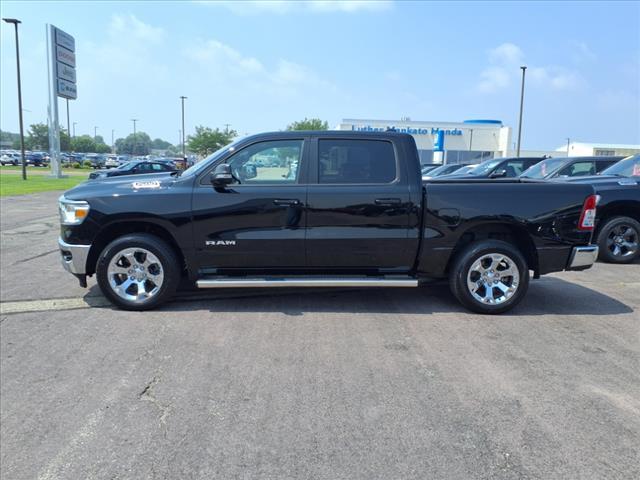 Photo of 2022 Diamond Black Crystal Pearlcoat RAM 1500