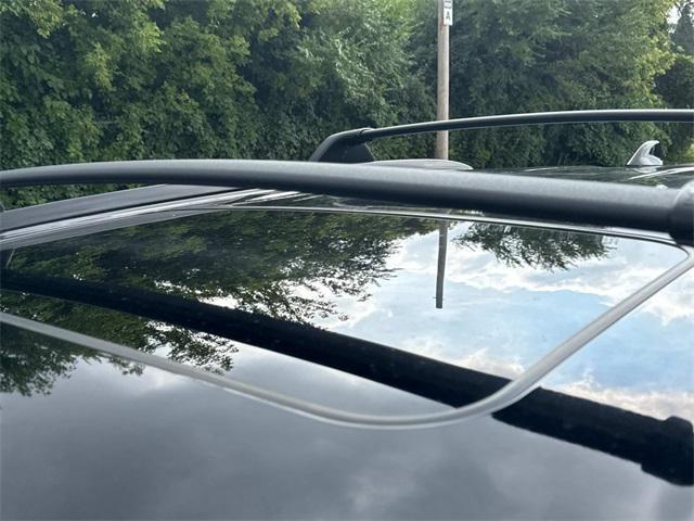 Photo of 2022 Midnight Black Metallic Toyota RAV4 Hybrid
