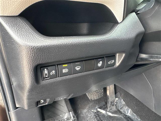 Photo of 2022 Midnight Black Metallic Toyota RAV4 Hybrid