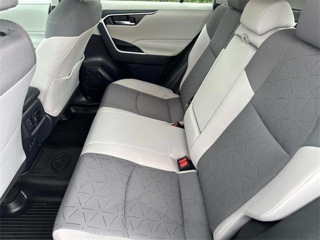 Photo of 2022 Midnight Black Metallic Toyota RAV4 Hybrid
