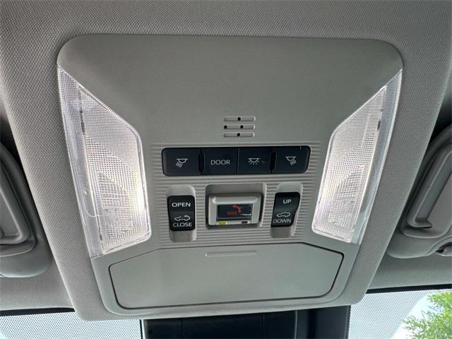 Photo of 2022 Midnight Black Metallic Toyota RAV4 Hybrid