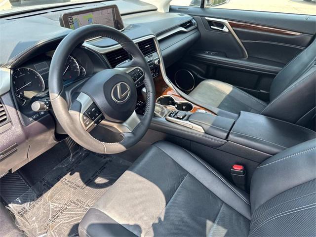 Photo of 2017 Silver Lining Metallic Lexus RX 350