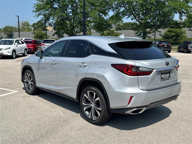 Photo of 2017 Silver Lining Metallic Lexus RX 350