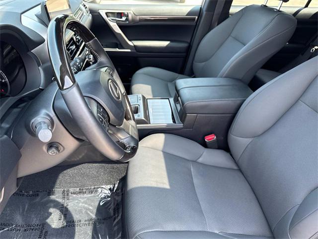 Photo of 2023 Nebula Gray Pearl Lexus GX 460