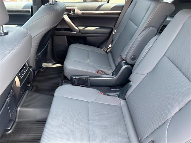Photo of 2023 Nebula Gray Pearl Lexus GX 460