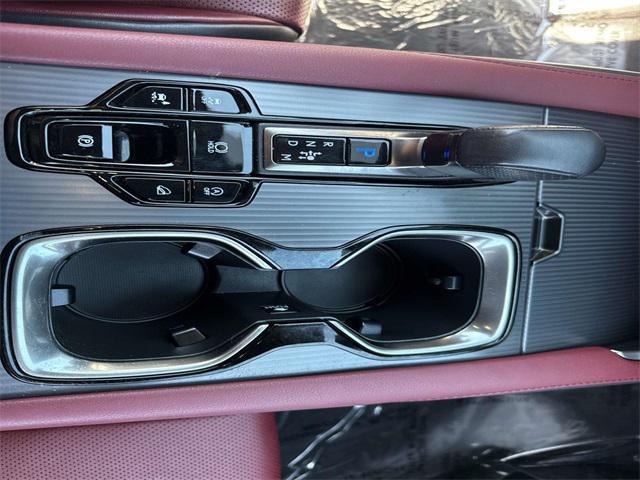 Photo of 2023 Iridium Lexus RX 350