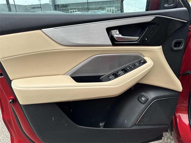 Photo of 2022 Performance Red Pearl Acura MDX
