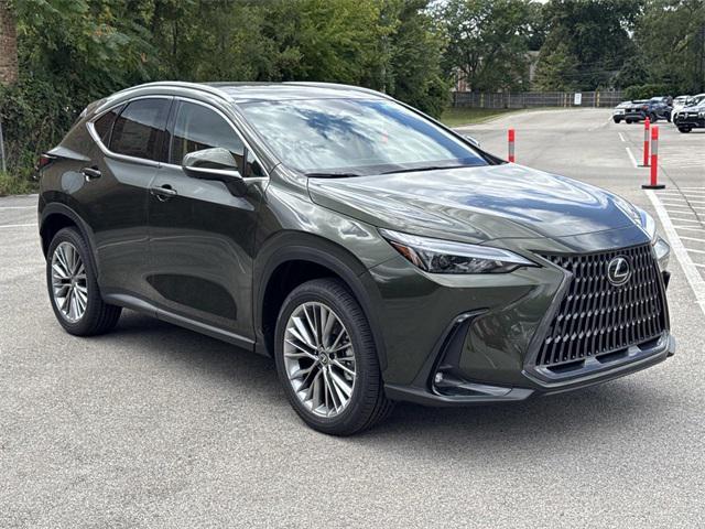 Photo of 2026 Green Pearl Lexus NX 350