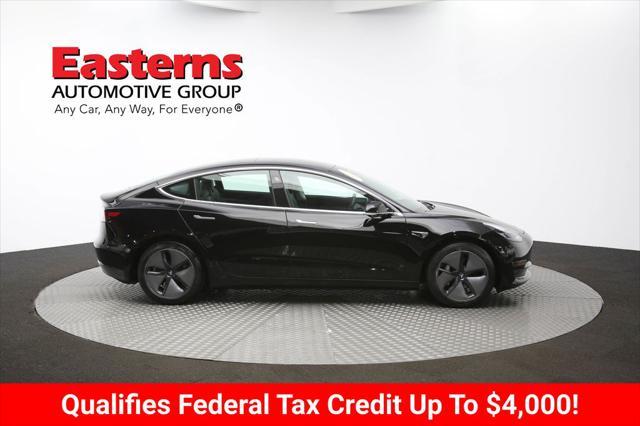 Photo of 2019 Solid Black Tesla Model 3