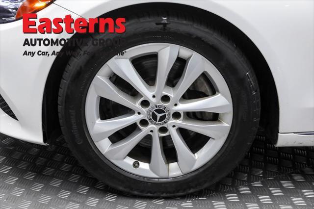 Photo of 2019 White Mercedes-Benz C-Class