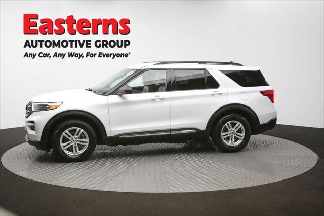 Photo of 2023 OXFORD WHITE Ford Explorer