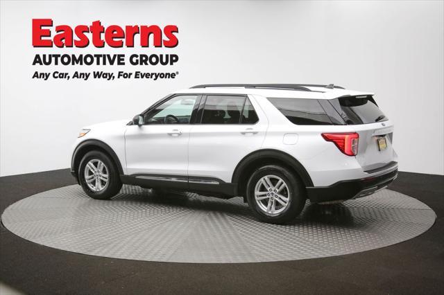 Photo of 2023 OXFORD WHITE Ford Explorer
