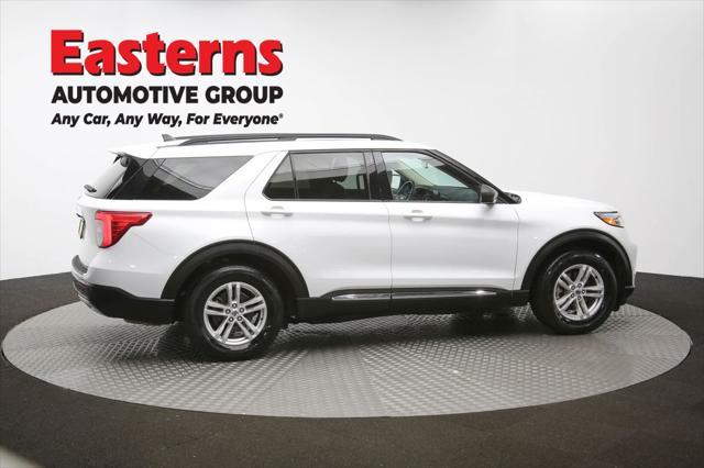 Photo of 2023 OXFORD WHITE Ford Explorer