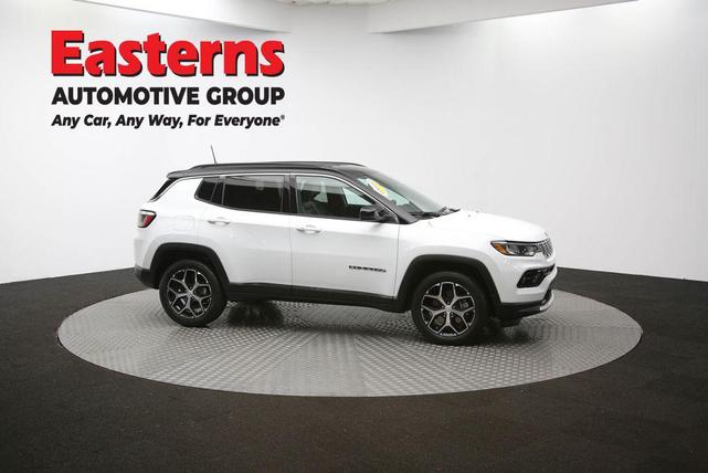 Photo of 2024 Bright White Clearcoat Jeep Compass