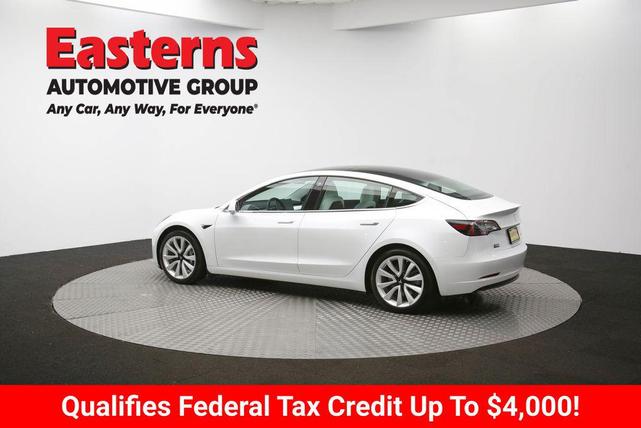 Photo of 2019 Pearl White Multi-Coat Tesla Model 3