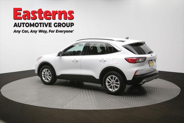 Photo of 2021 OXFORD WHITE Ford Escape
