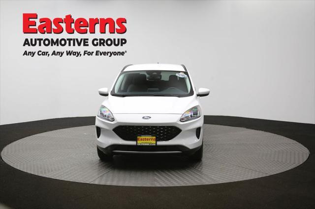 Photo of 2021 OXFORD WHITE Ford Escape
