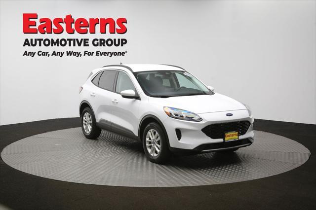 Photo of 2021 OXFORD WHITE Ford Escape