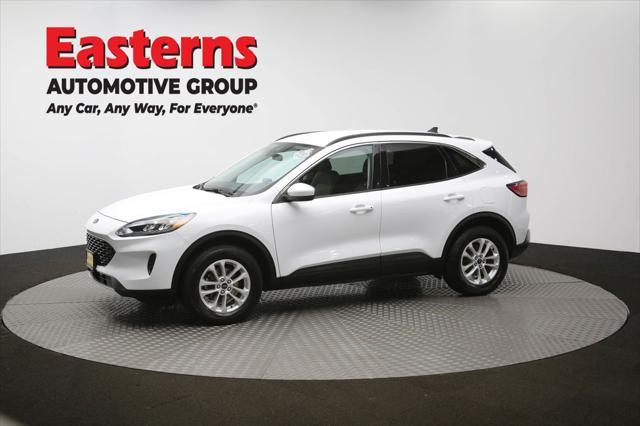 Photo of 2021 OXFORD WHITE Ford Escape