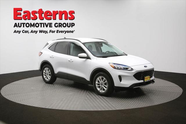 Photo of 2021 OXFORD WHITE Ford Escape