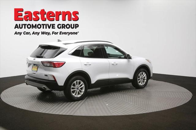 Photo of 2021 OXFORD WHITE Ford Escape