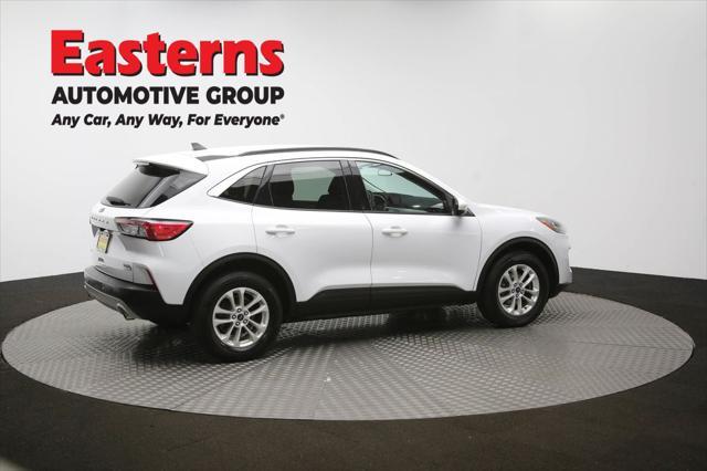 Photo of 2021 OXFORD WHITE Ford Escape
