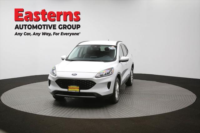 Photo of 2021 OXFORD WHITE Ford Escape